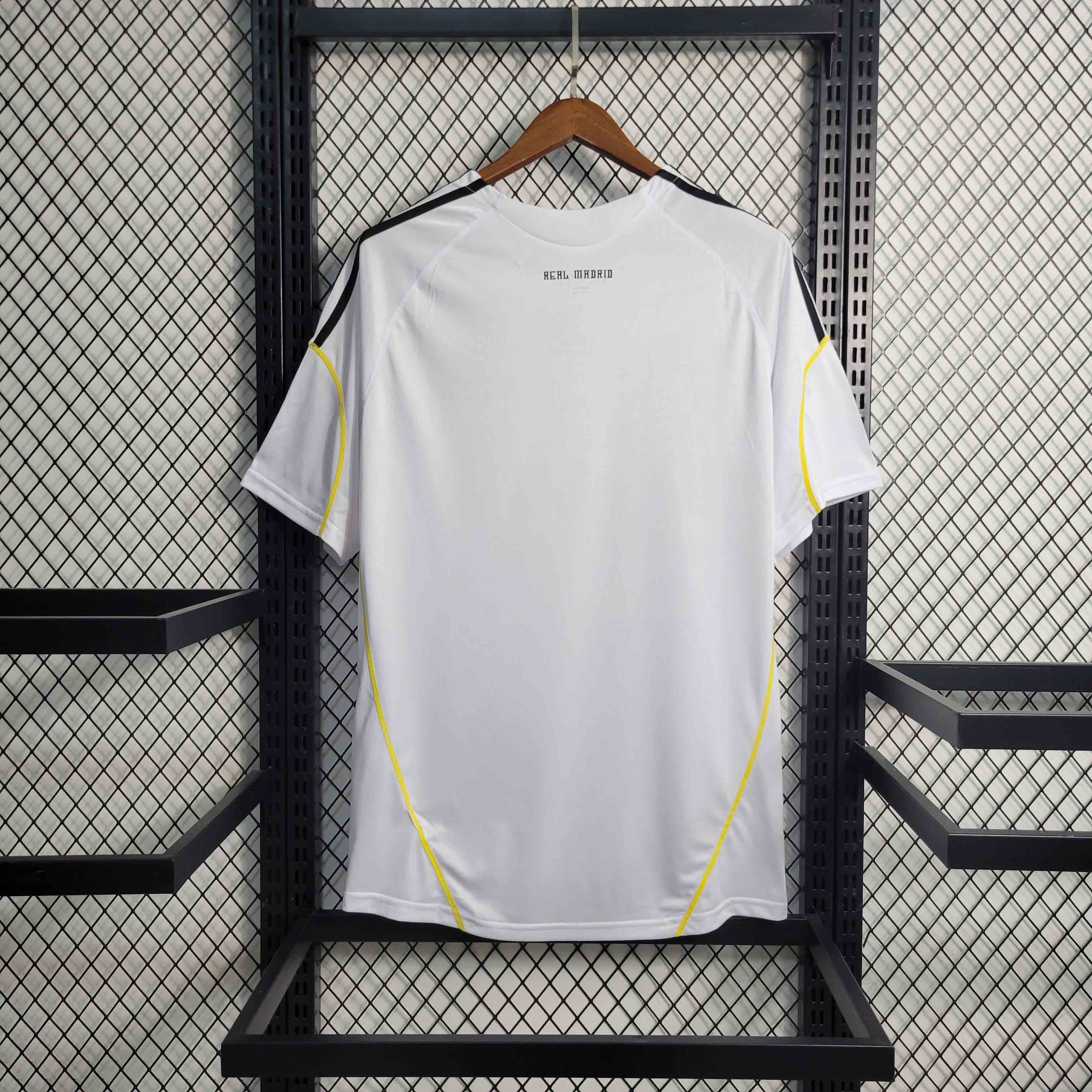 Camisa Real Madrid 09/10 - Versão Retro