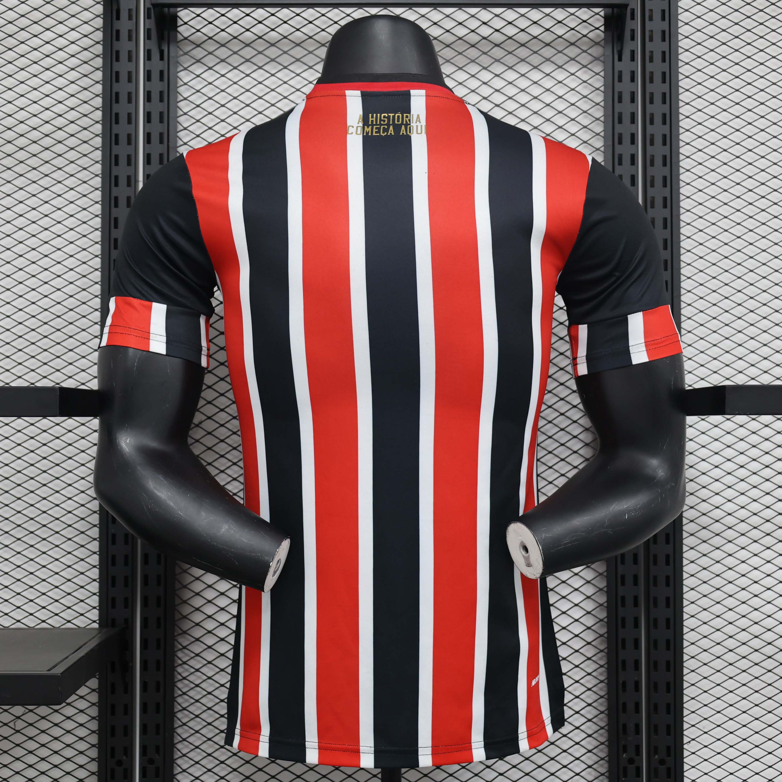 Camisa São Paulo II 24/25 - Jogador Masculina - Vermelho, Branco e Preto