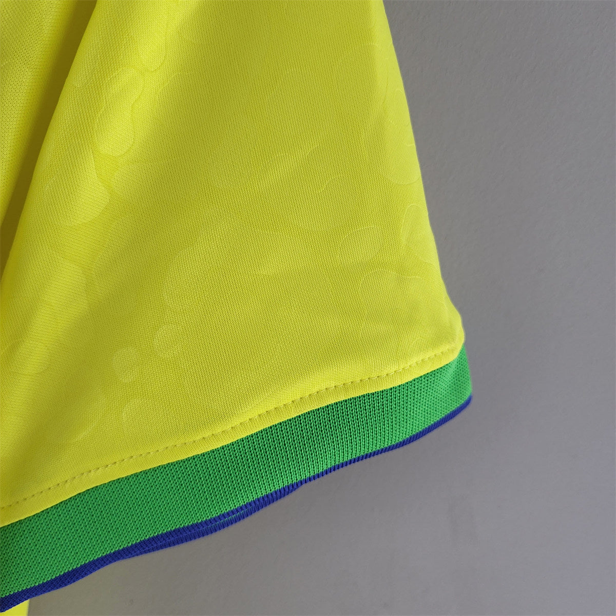 Camisa Brasil home 22/23 - Feminina