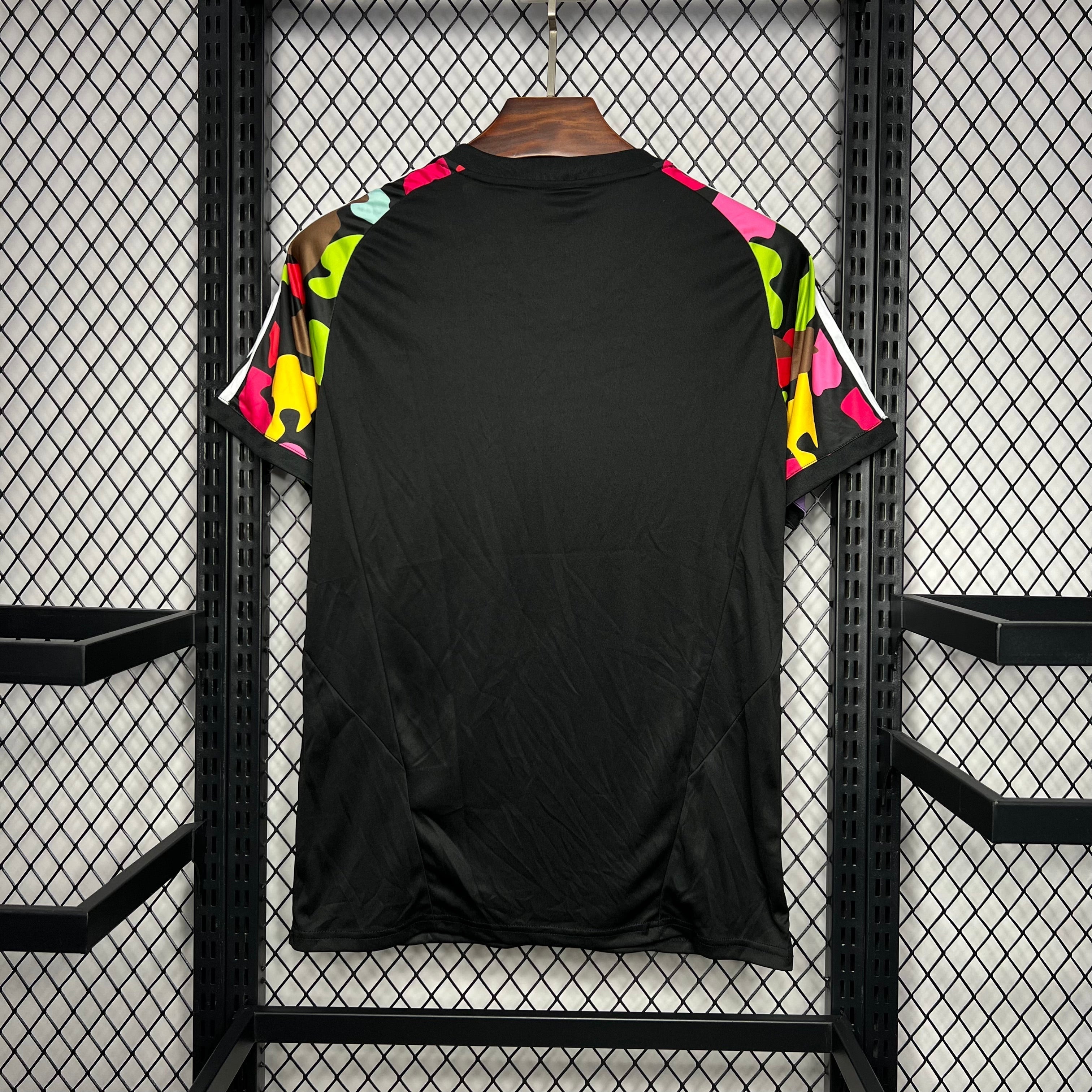 Camisa Real Madrid Treino 24/25 - Adidas Torcedor Masculina